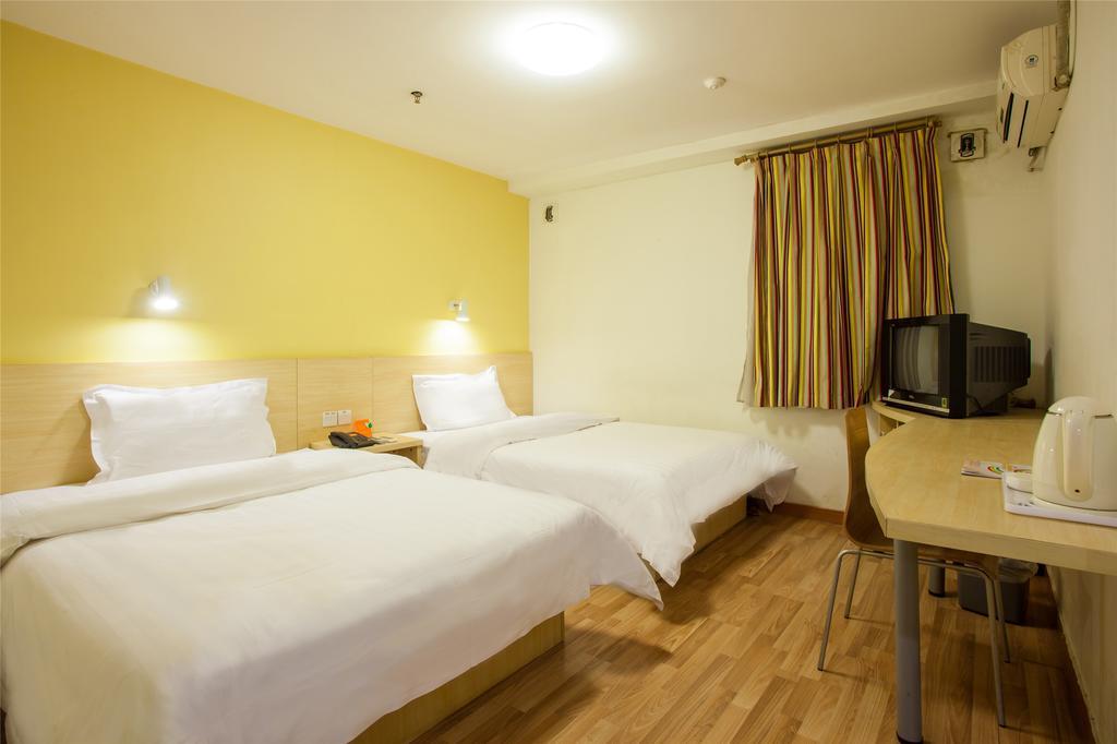 7Days Inn Guangzhou Nonglinxia Road Ouzhuang Subway Station Dış mekan fotoğraf