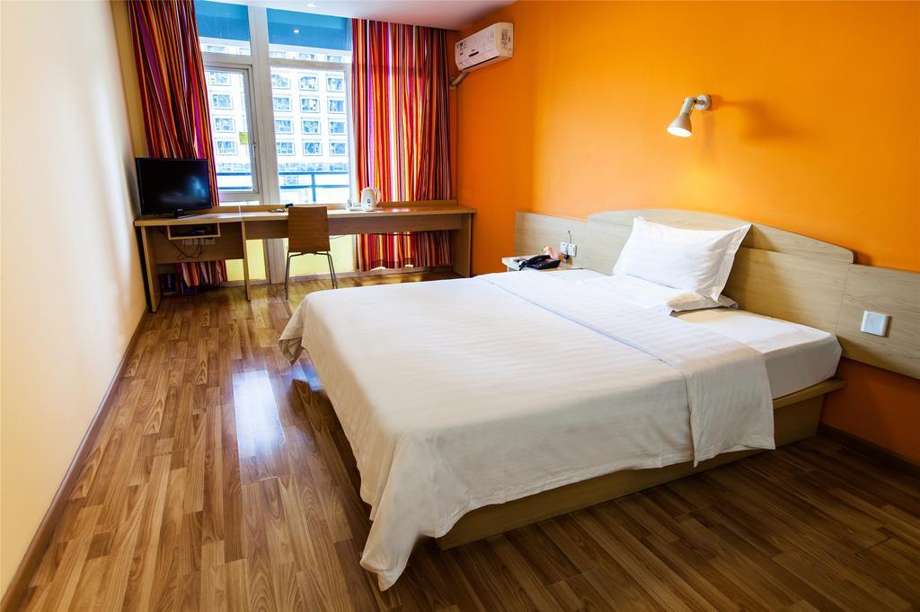 7Days Inn Guangzhou Nonglinxia Road Ouzhuang Subway Station Dış mekan fotoğraf