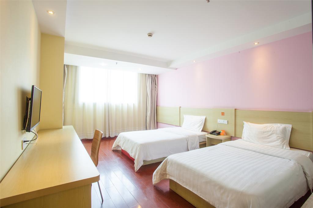 7Days Inn Guangzhou Nonglinxia Road Ouzhuang Subway Station Dış mekan fotoğraf
